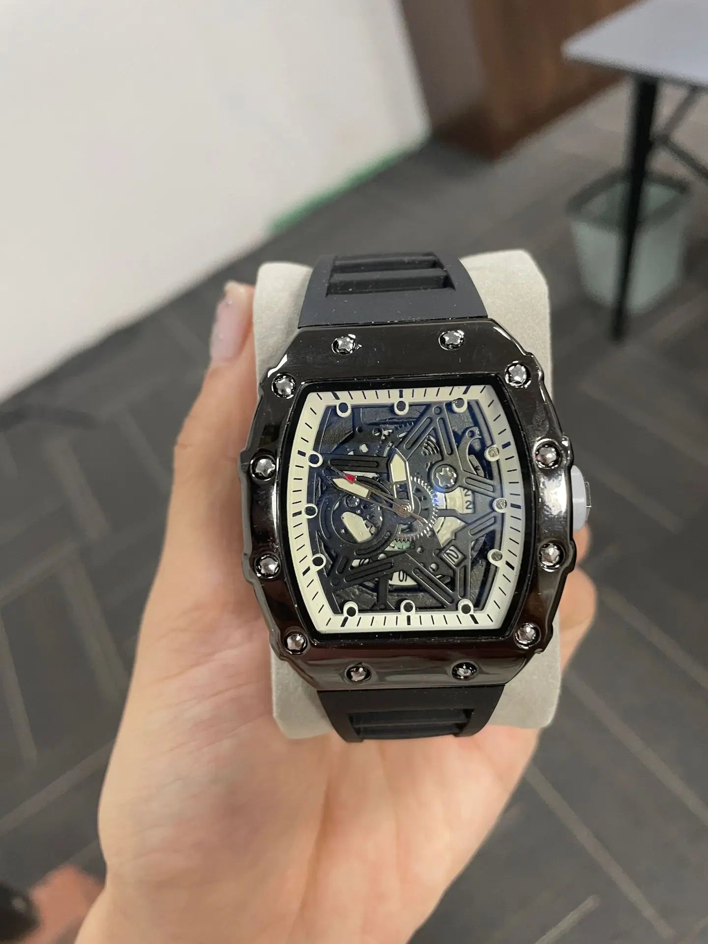 Reloj de Hombre Ligero de Lujo